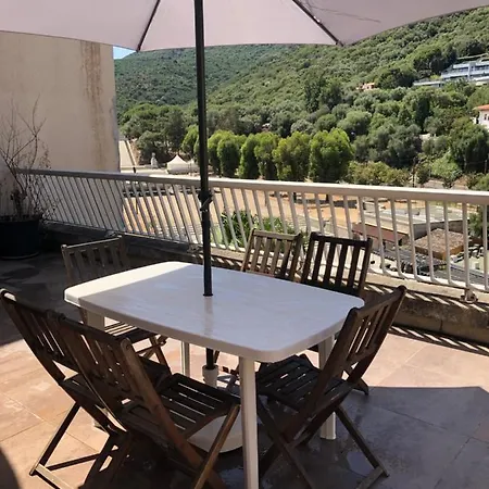 Centre Cosy Et Spacieux Avec Climatisation, Grande Terrasse Et Vue * Ajaccio (Corsica)