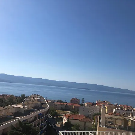Centre Cosy Et Spacieux Avec Climatisation, Grande Terrasse Et Vue * Ajaccio (Corsica)